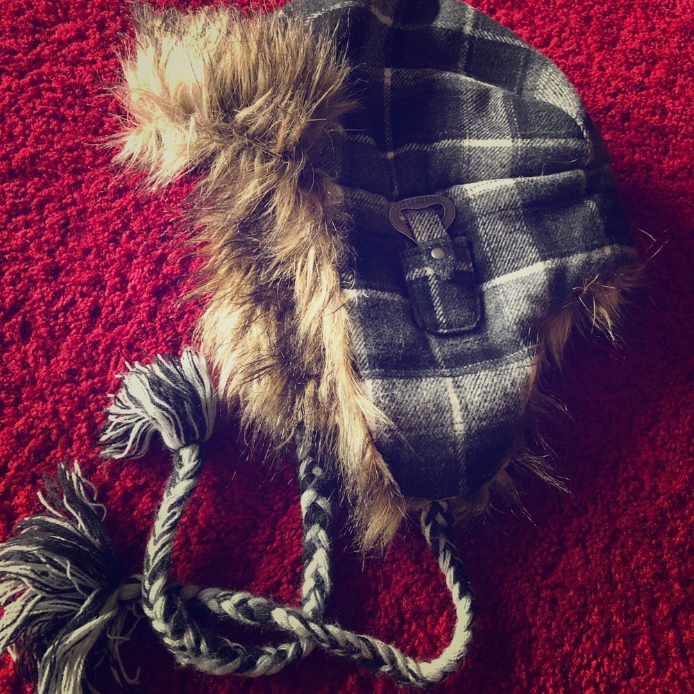 Bomber hat with fur